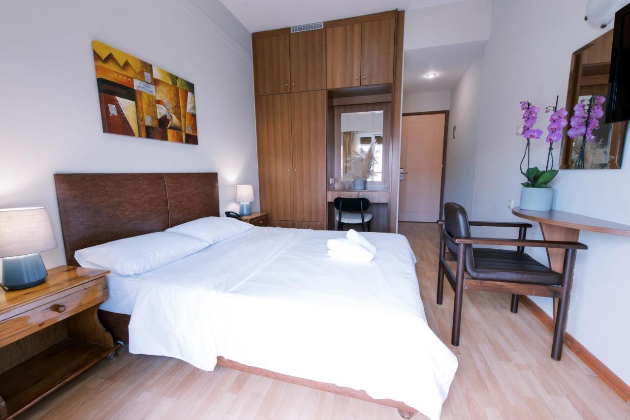 Hotel Cronos Árta Kültér fotó