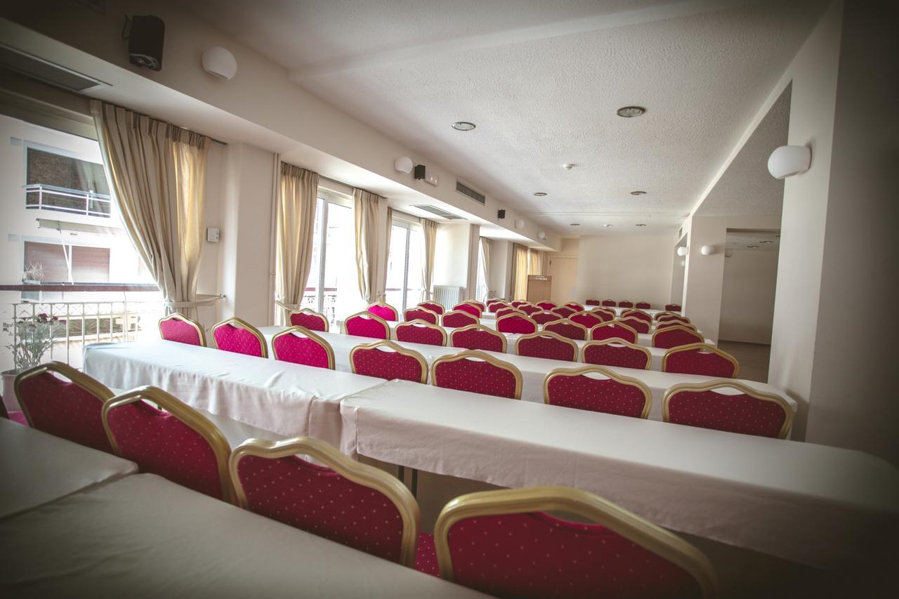 Hotel Cronos Árta Kültér fotó