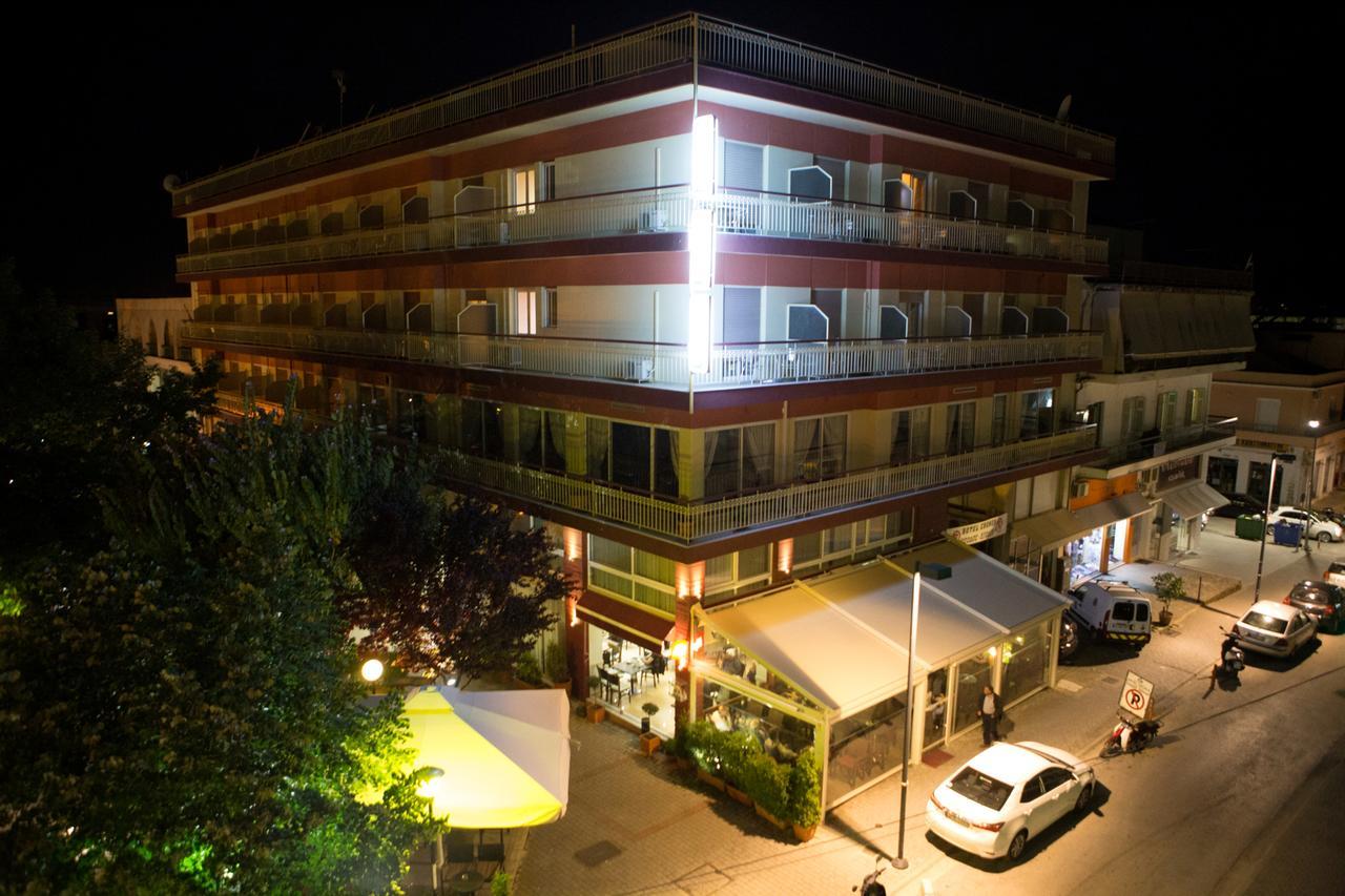 Hotel Cronos Árta Kültér fotó